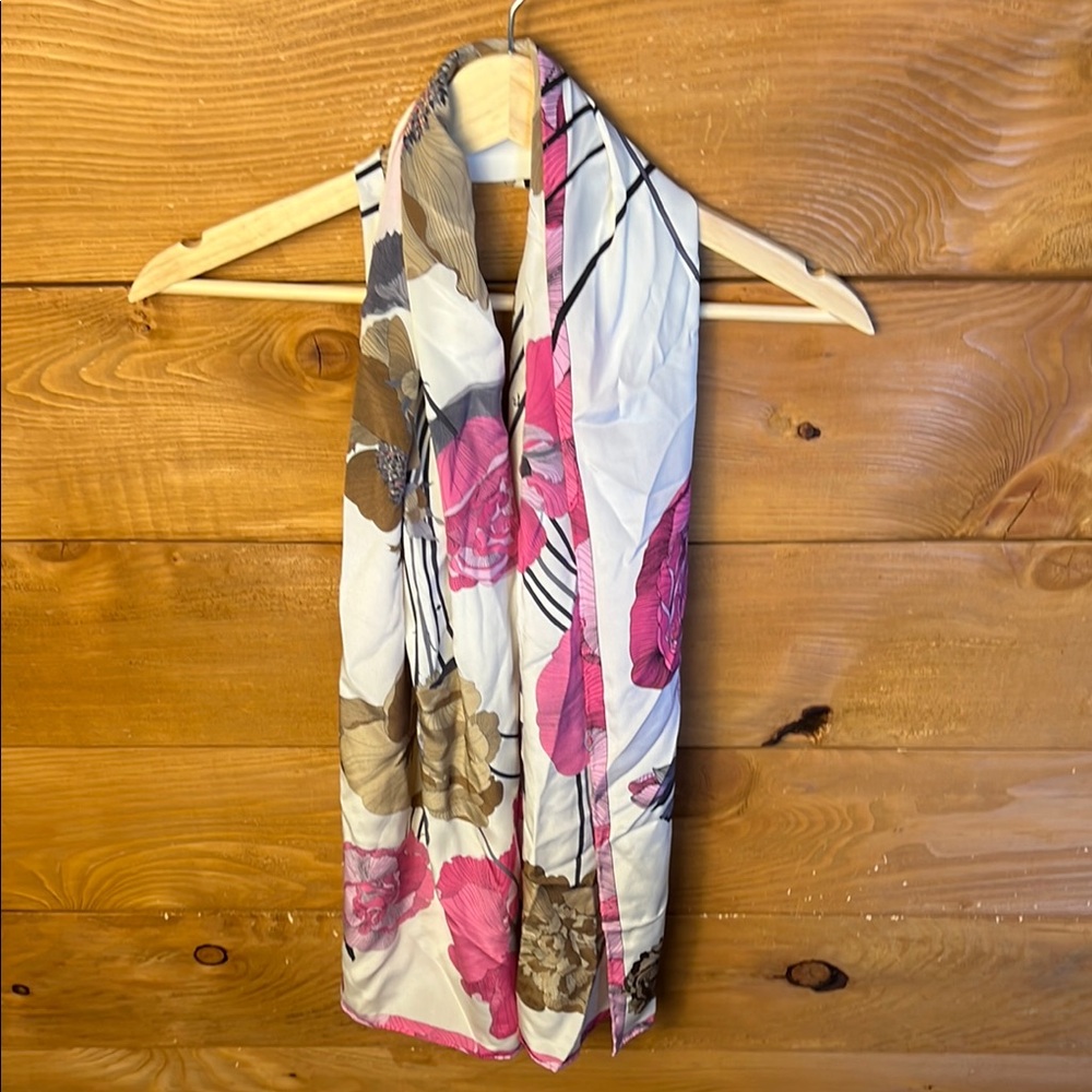 Carlisle Floral Pink Brown Scarf 20 wide by 58 inch long no material tag soft